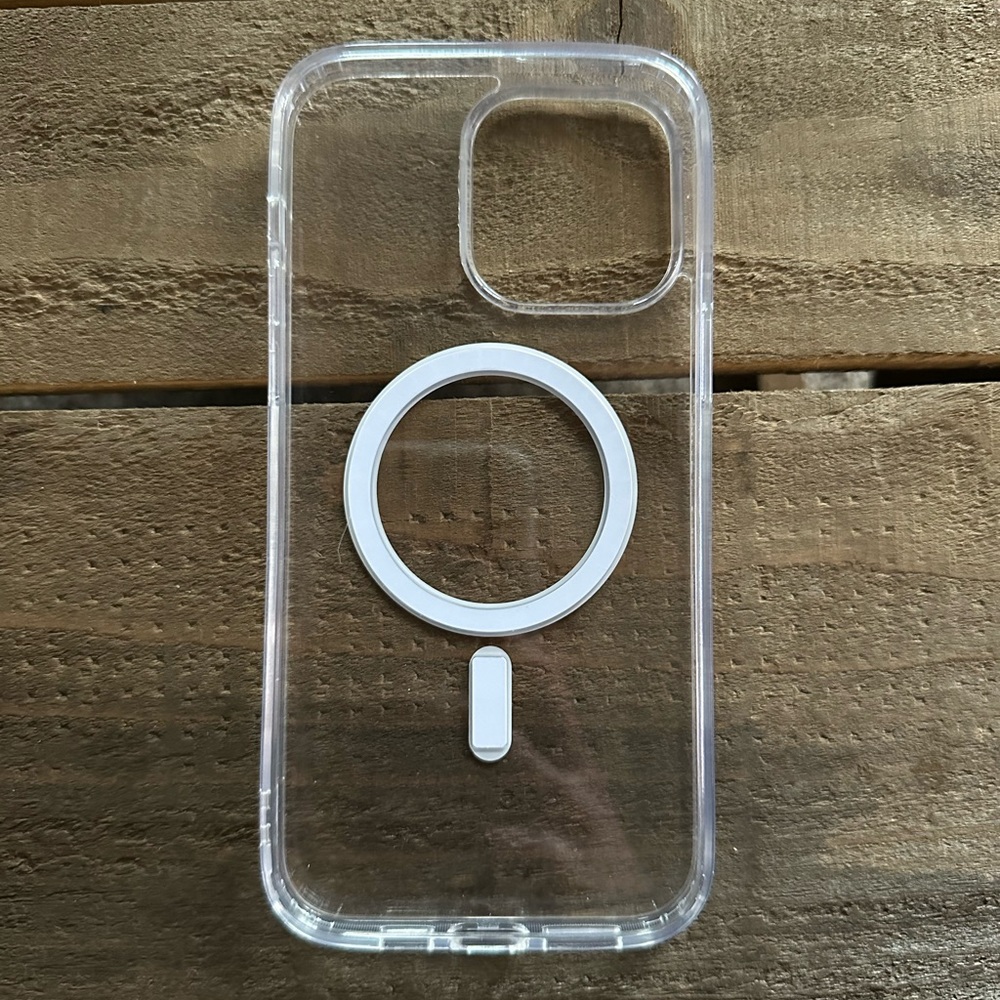 iPhone 14 Pro Max clear case